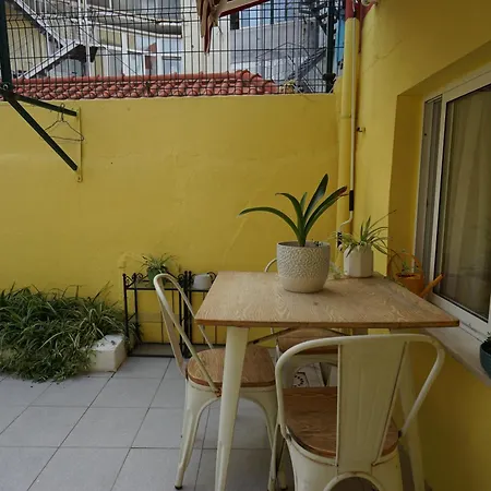 Apartamento T2 2 Bedroom Flat In Arroios