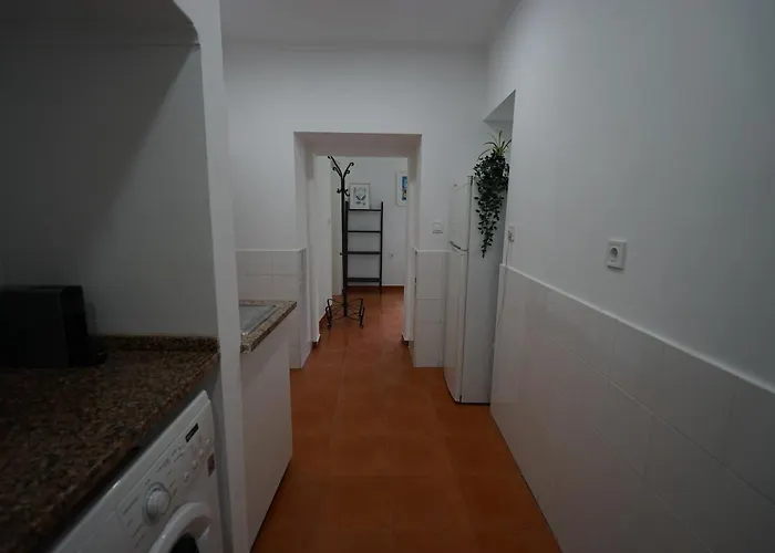 Apartamento T2 2 Bedroom Flat In Arroios